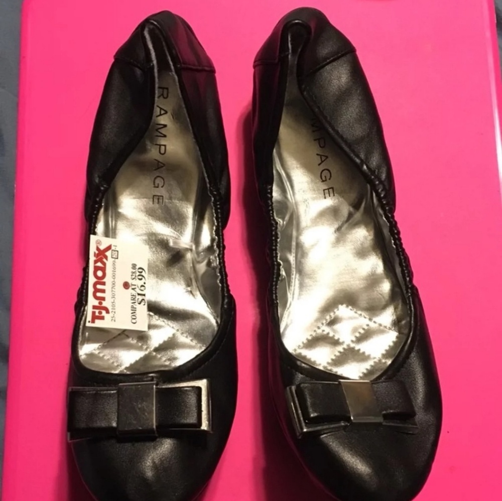 Womens Black Flat Shoes